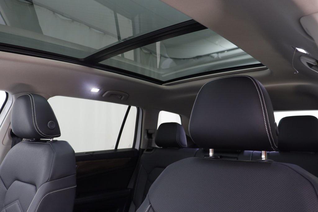 new 2026 Volkswagen Atlas car, priced at $46,959