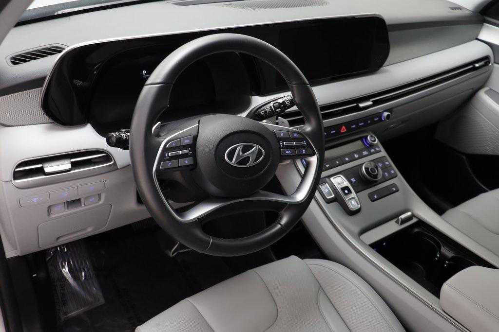 used 2025 Hyundai Palisade car, priced at $35,289