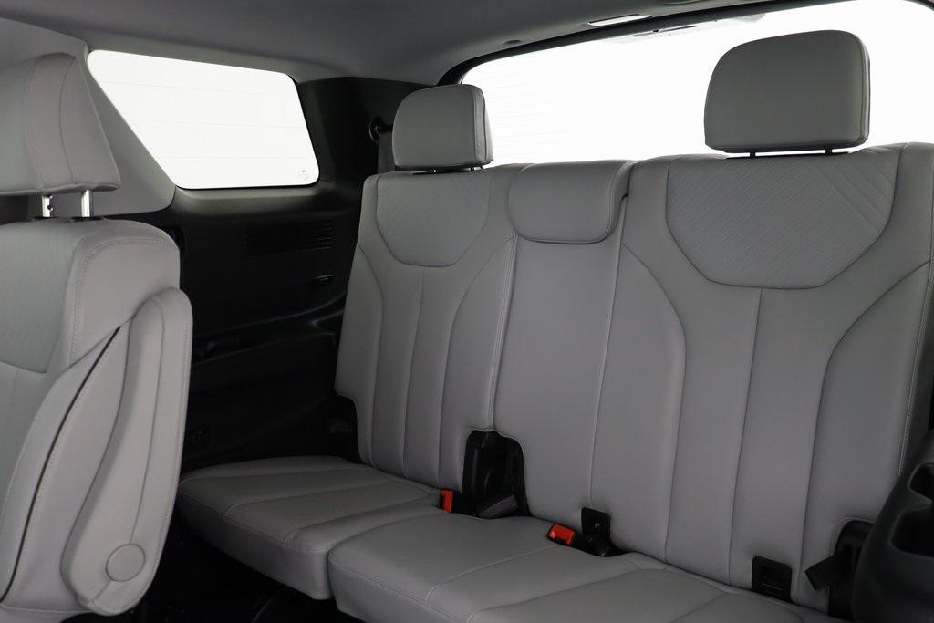 used 2025 Hyundai Palisade car, priced at $35,289