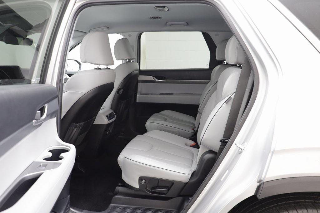 used 2025 Hyundai Palisade car, priced at $35,289