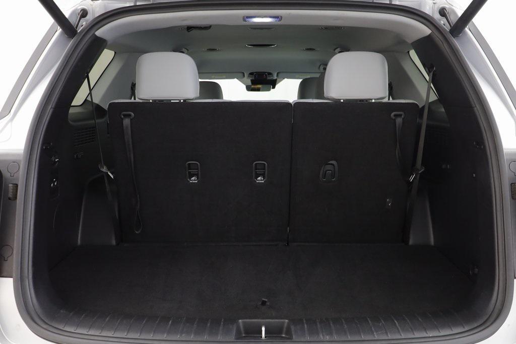 used 2025 Hyundai Palisade car, priced at $35,289