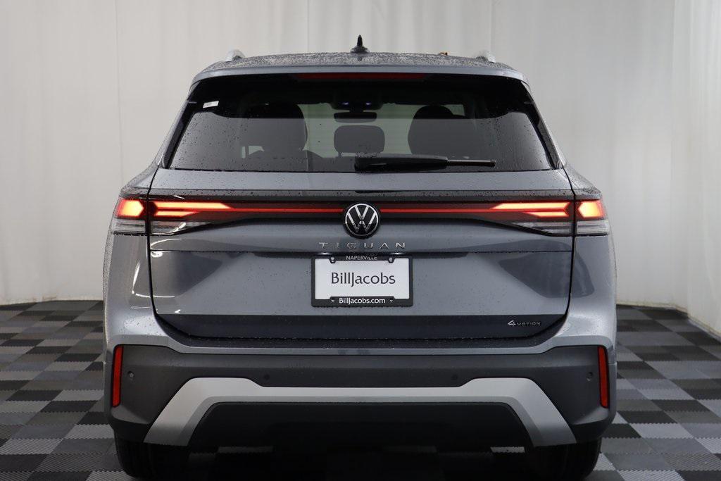 new 2025 Volkswagen Tiguan car, priced at $31,203