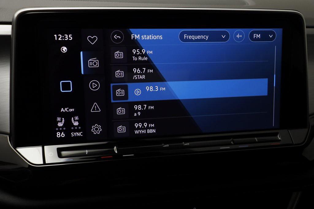 used 2025 Volkswagen Atlas Cross Sport car, priced at $35,372