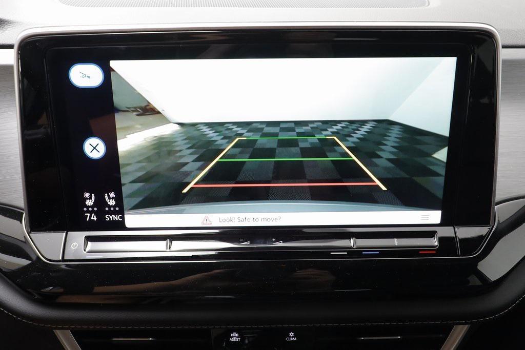 new 2026 Volkswagen Atlas Cross Sport car, priced at $40,593