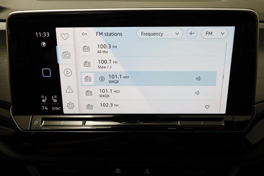 new 2026 Volkswagen Atlas Cross Sport car, priced at $40,593