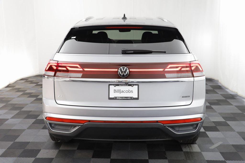 new 2026 Volkswagen Atlas Cross Sport car, priced at $40,593