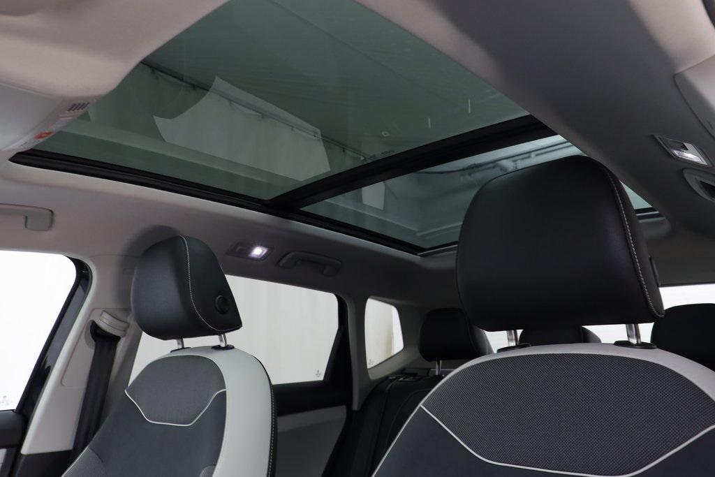 used 2025 Volkswagen Taos car, priced at $25,262