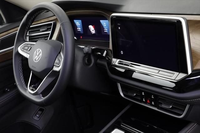 new 2025 Volkswagen Atlas car, priced at $44,041