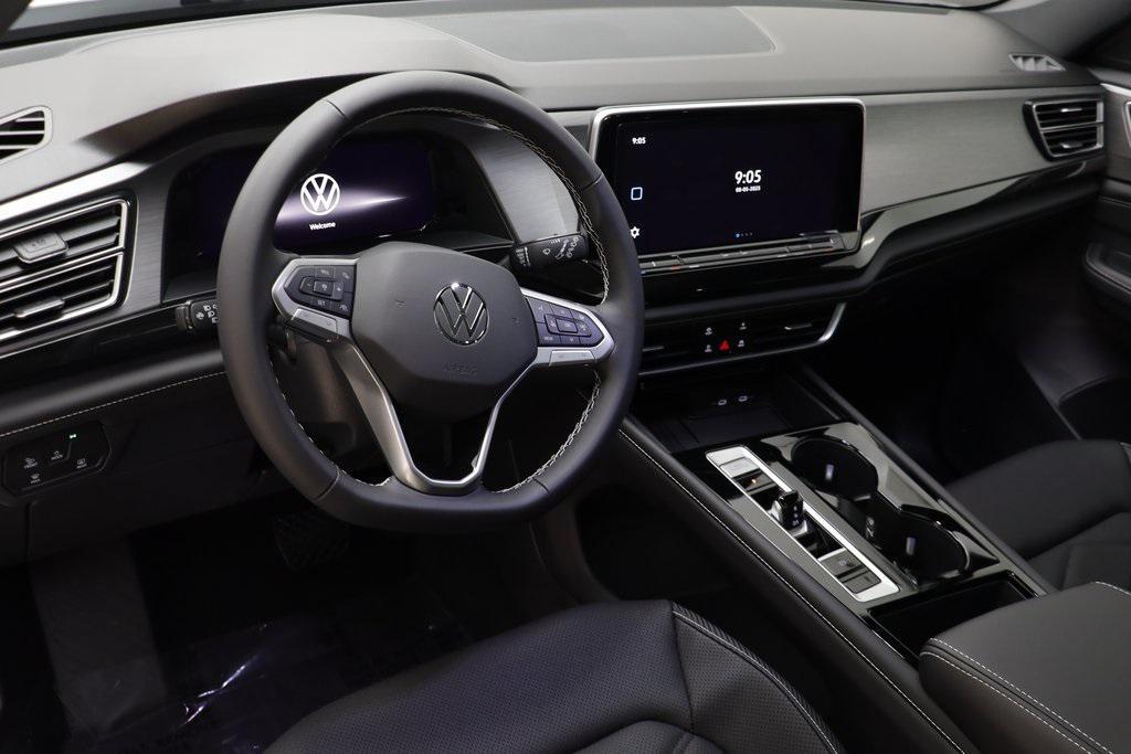 new 2025 Volkswagen Atlas Cross Sport car, priced at $41,103