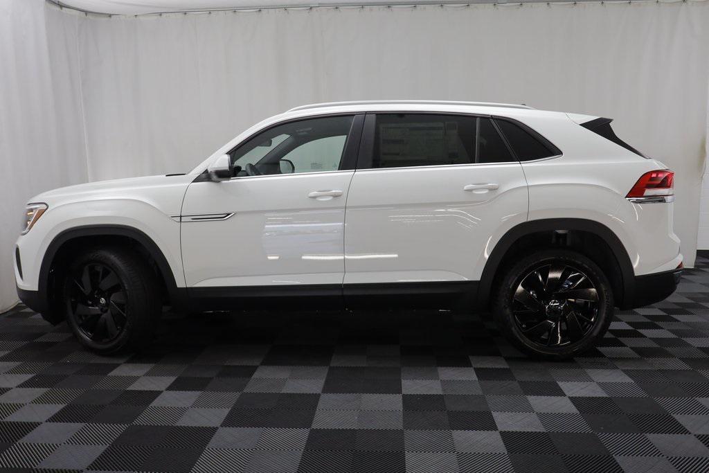 new 2025 Volkswagen Atlas Cross Sport car, priced at $41,103