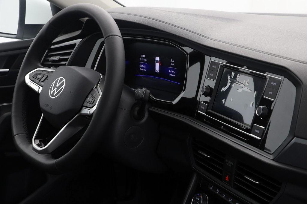 new 2024 Volkswagen Jetta car, priced at $25,570