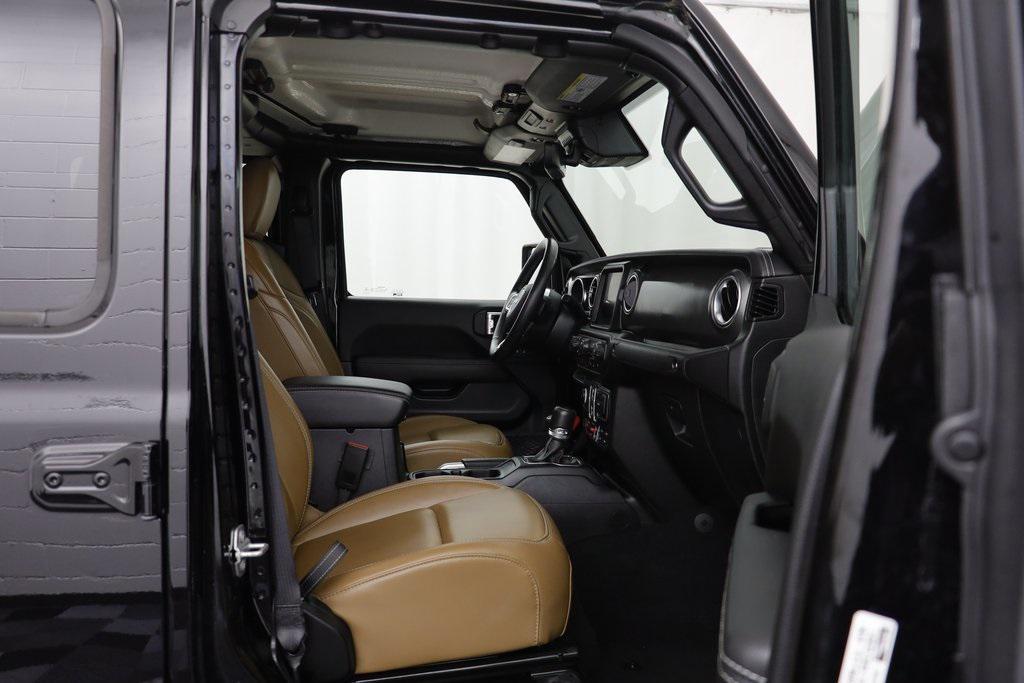used 2021 Jeep Gladiator car, priced at $36,292