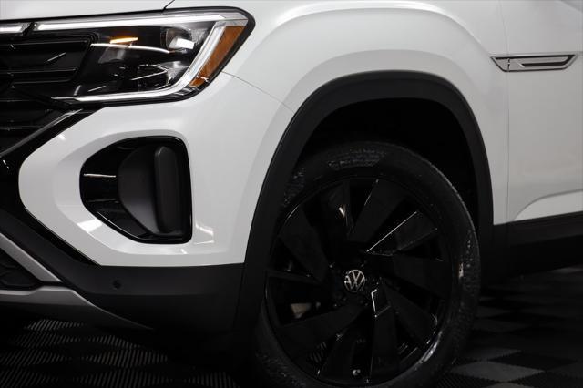 new 2025 Volkswagen Atlas Cross Sport car, priced at $43,821