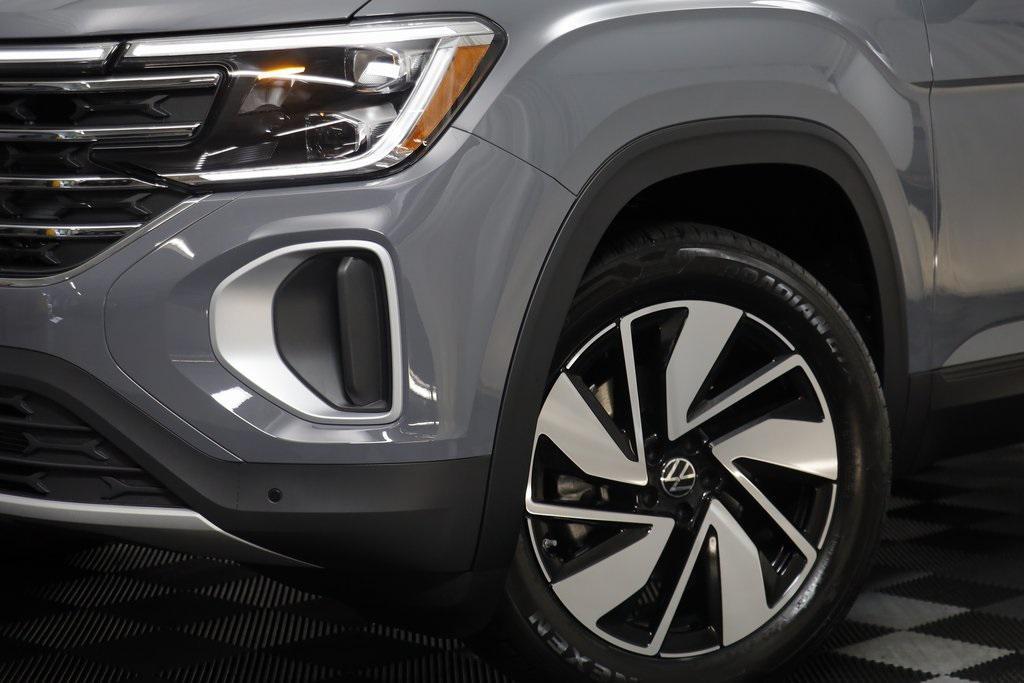 new 2026 Volkswagen Atlas car, priced at $46,447