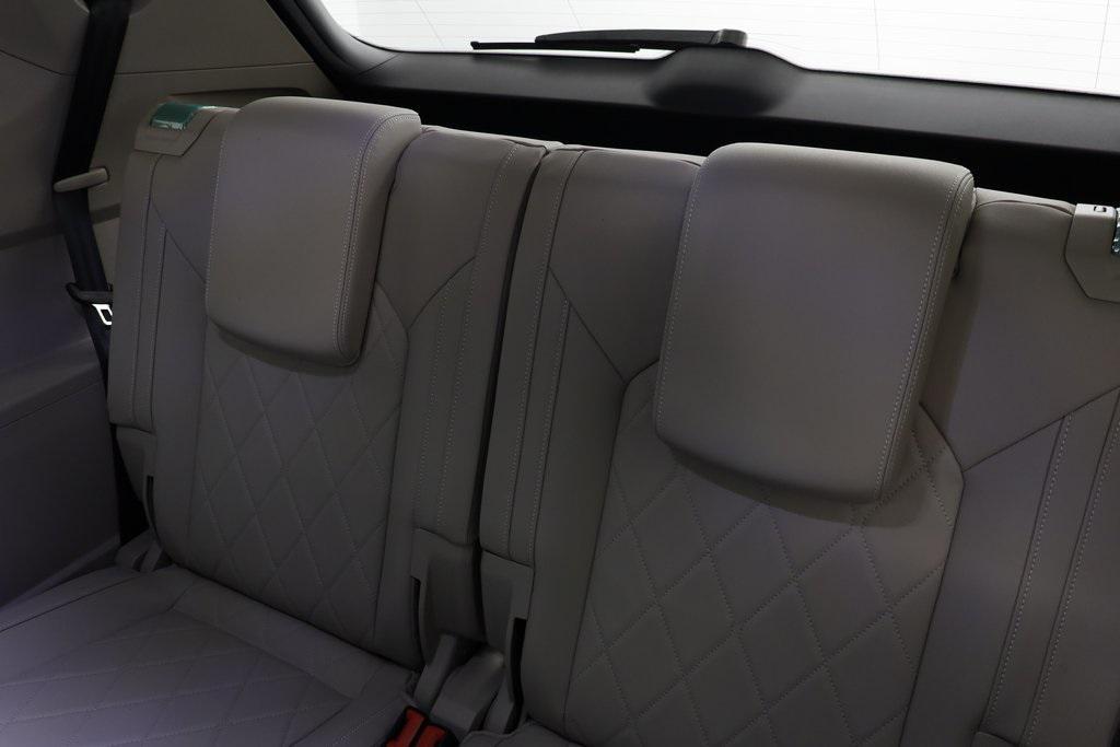 new 2026 Volkswagen Atlas car, priced at $53,681