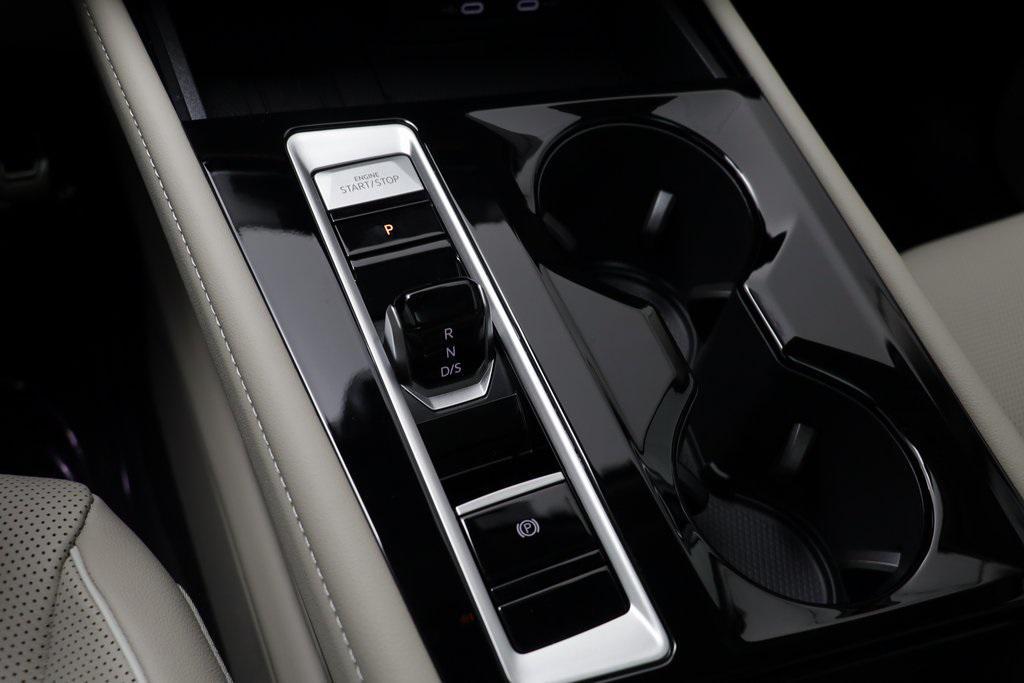 new 2026 Volkswagen Atlas car, priced at $53,681