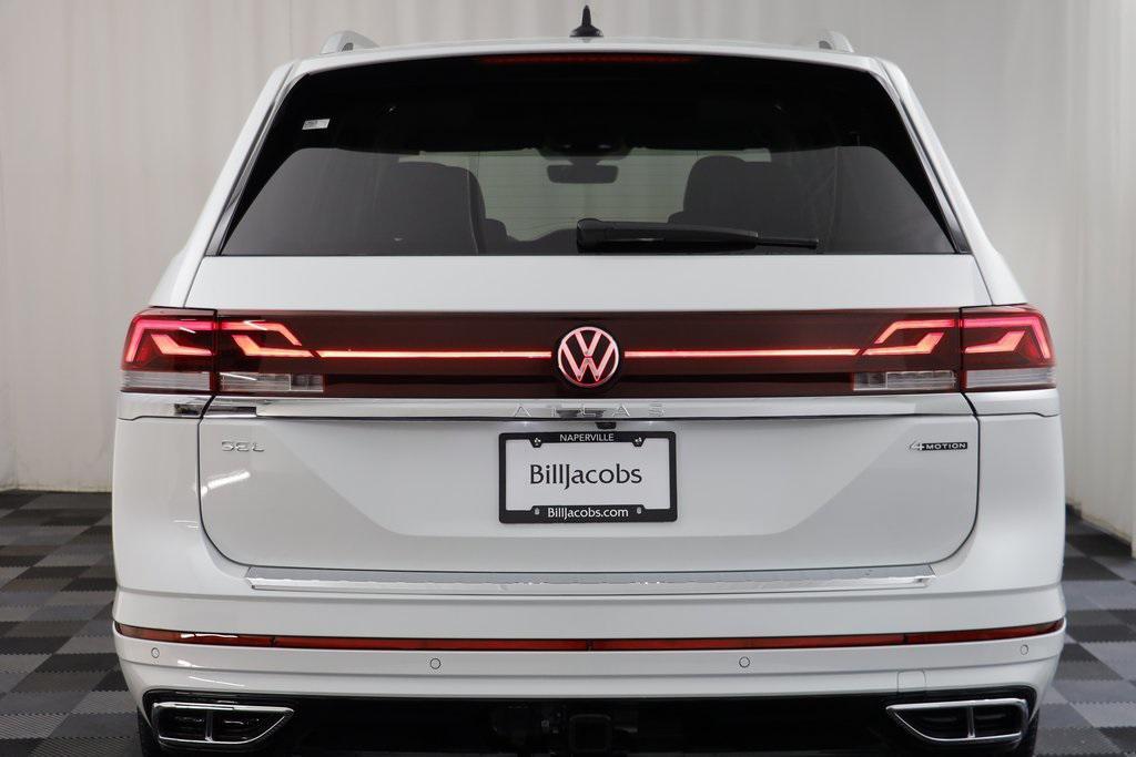 new 2026 Volkswagen Atlas car, priced at $54,411