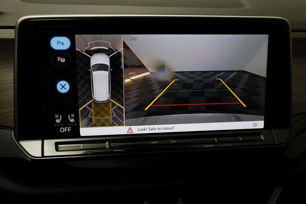 new 2026 Volkswagen Atlas car, priced at $54,411