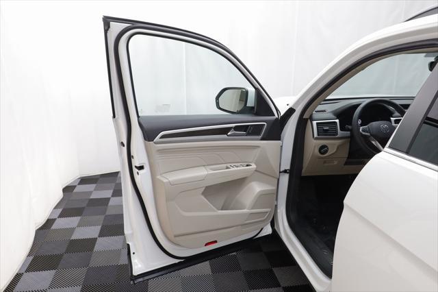 used 2022 Volkswagen Atlas car, priced at $30,392
