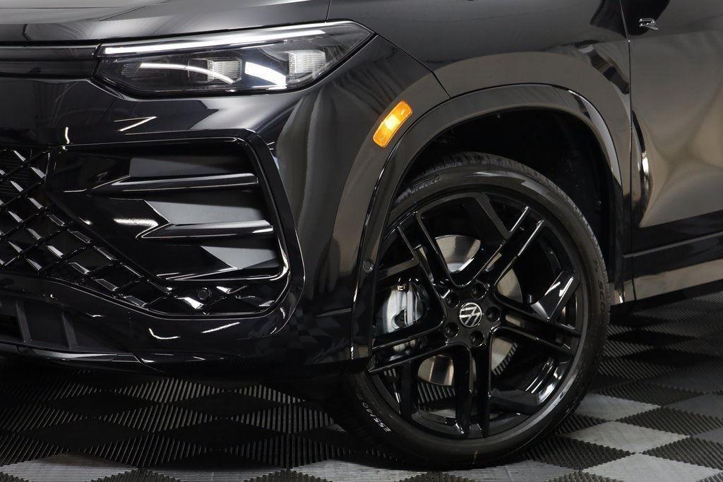 new 2026 Volkswagen Tiguan car, priced at $39,354