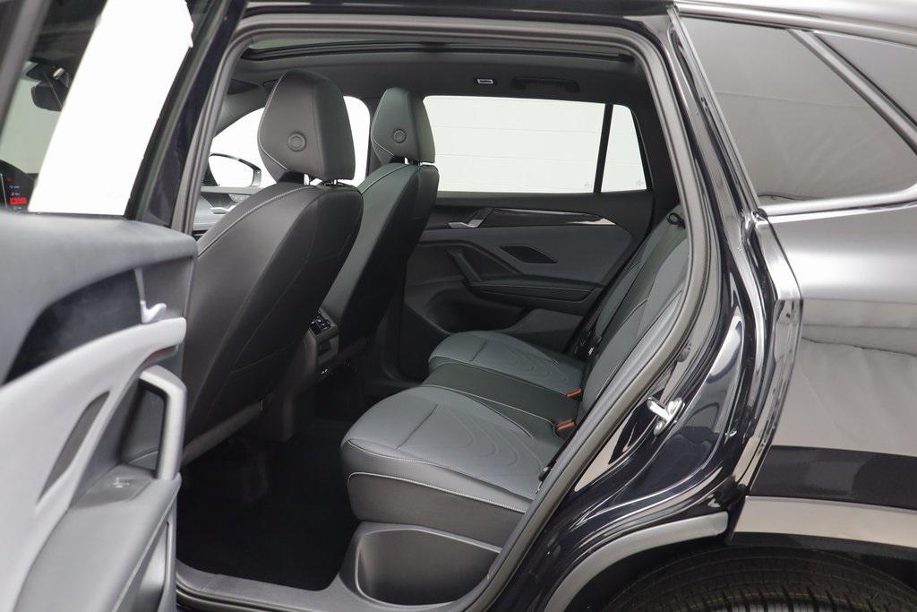 new 2026 Volkswagen Tiguan car, priced at $39,077