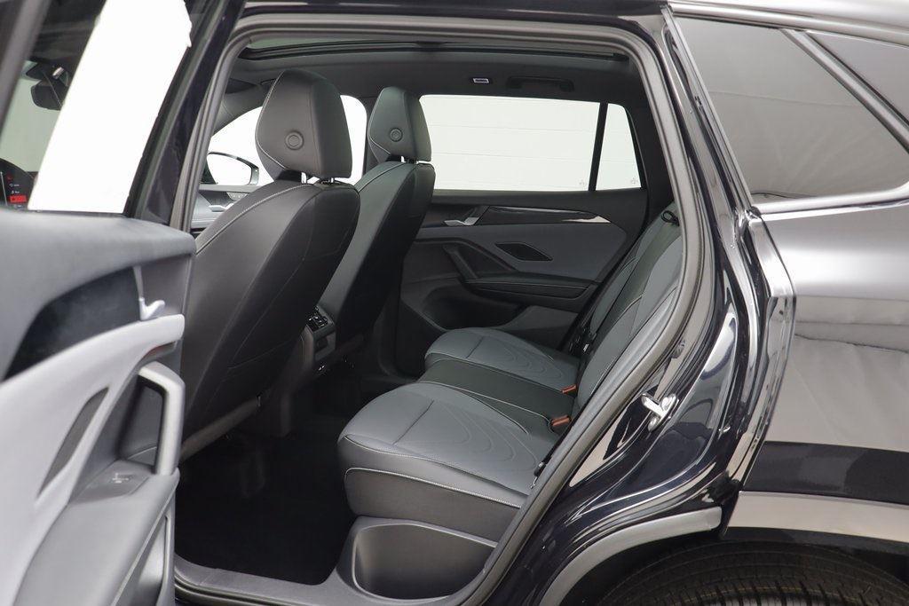 new 2026 Volkswagen Tiguan car, priced at $39,354