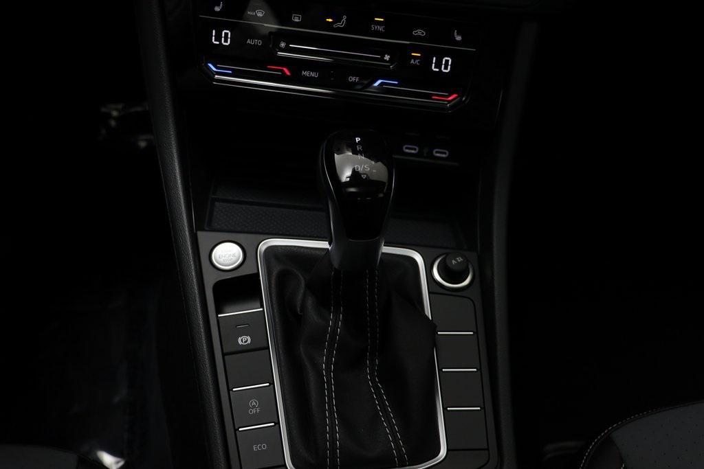 new 2025 Volkswagen Jetta car, priced at $27,541