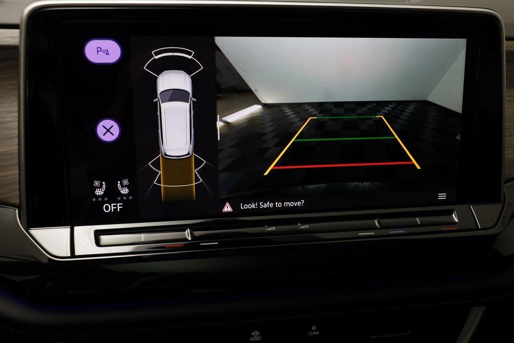 new 2026 Volkswagen Atlas car, priced at $48,697