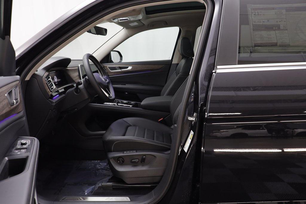new 2026 Volkswagen Atlas car, priced at $48,697