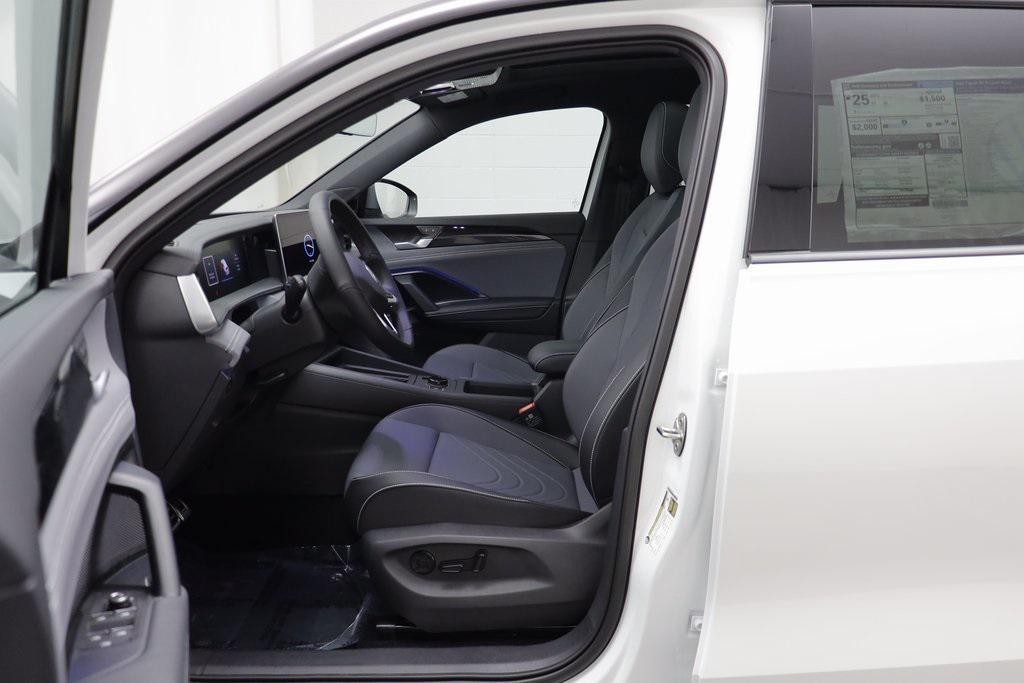 new 2026 Volkswagen Tiguan car, priced at $40,171