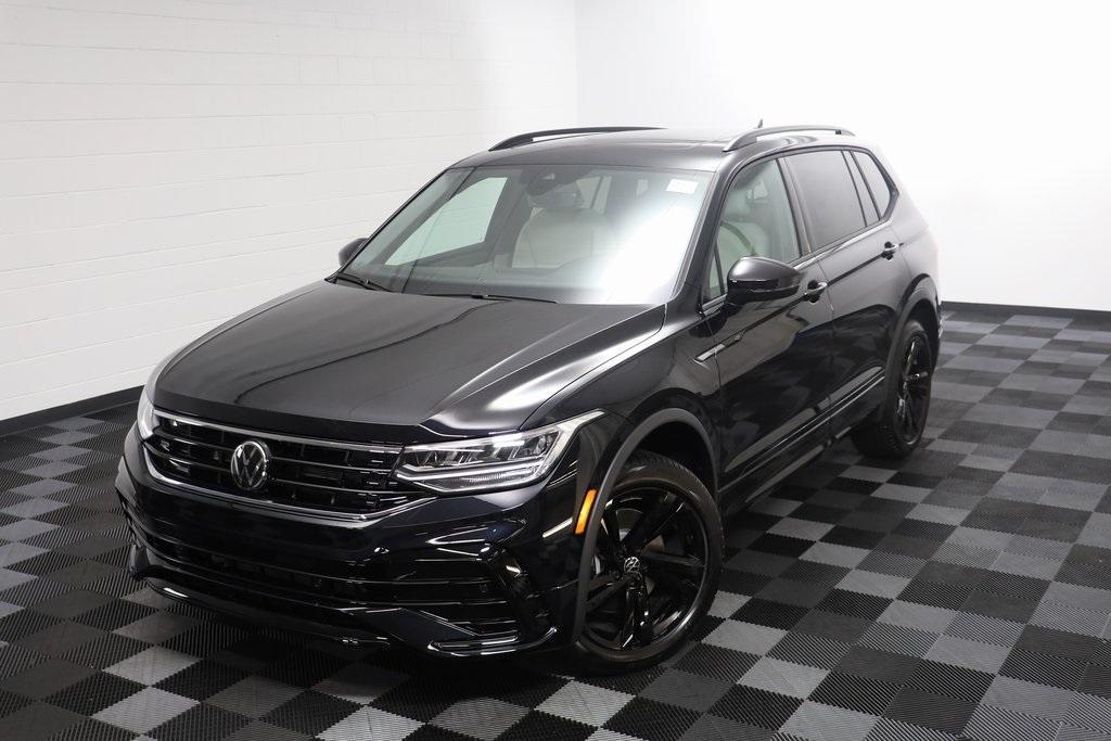 new 2024 Volkswagen Tiguan car, priced at $33,754