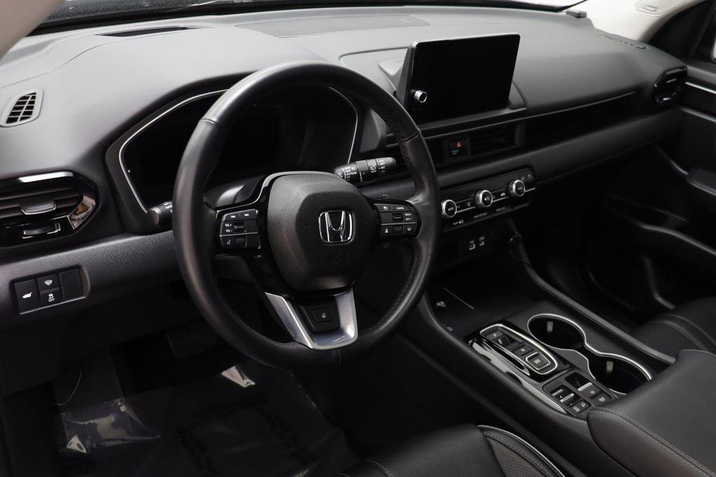 used 2023 Honda Pilot car, priced at $41,850