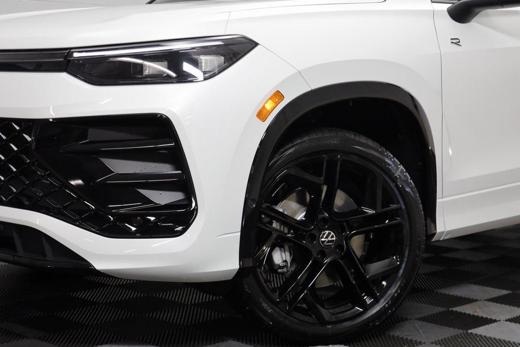 new 2026 Volkswagen Tiguan car, priced at $39,514