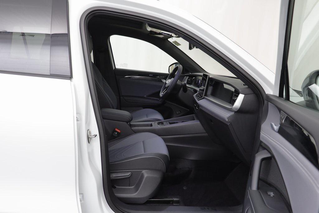 new 2026 Volkswagen Tiguan car, priced at $39,514