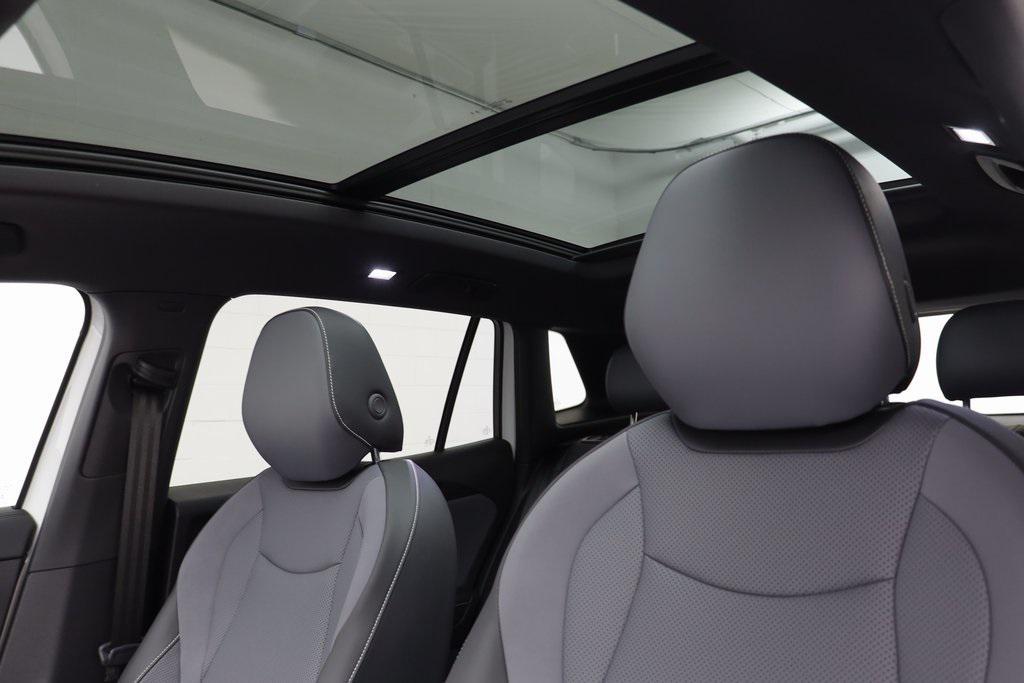 new 2026 Volkswagen Tiguan car, priced at $39,514