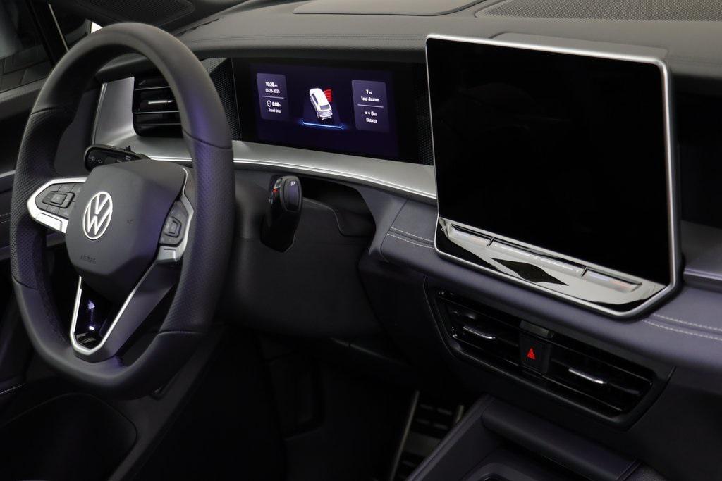 new 2026 Volkswagen Tiguan car, priced at $39,514