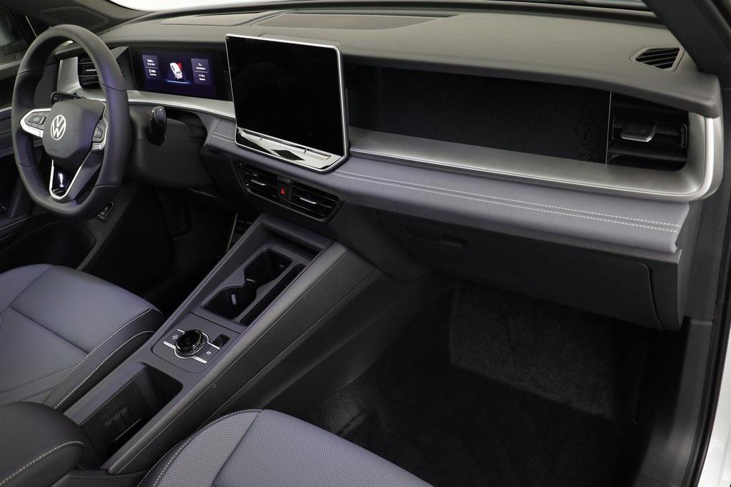 new 2026 Volkswagen Tiguan car, priced at $39,514