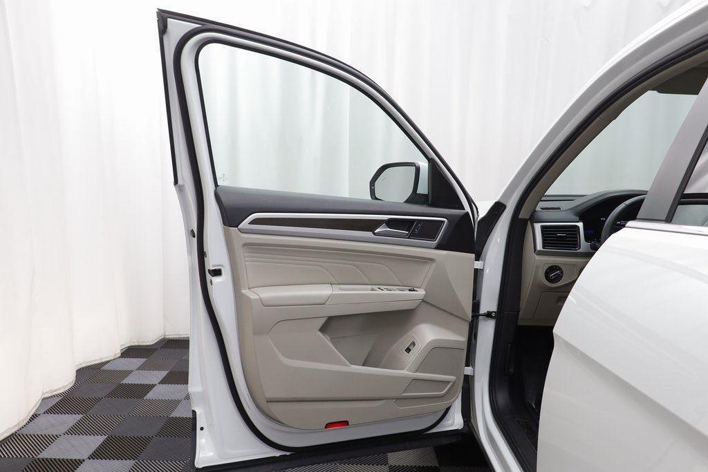 used 2022 Volkswagen Atlas car, priced at $25,496