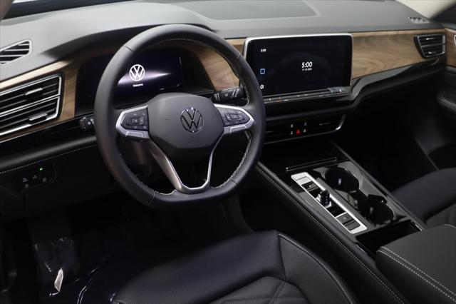 new 2025 Volkswagen Atlas car, priced at $44,615