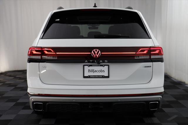 new 2025 Volkswagen Atlas car, priced at $45,577