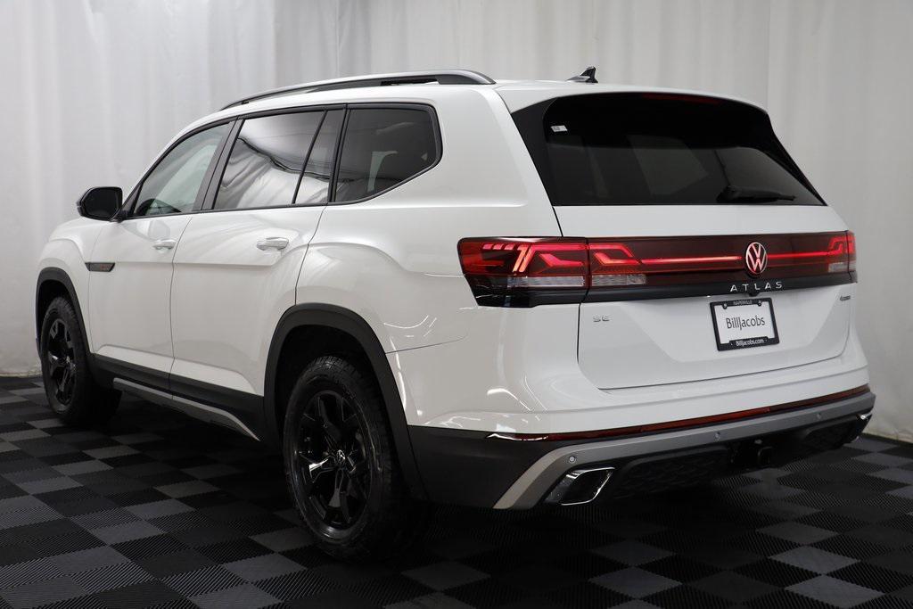 new 2025 Volkswagen Atlas car, priced at $45,056