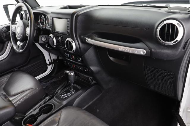 used 2015 Jeep Wrangler Unlimited car, priced at $20,505