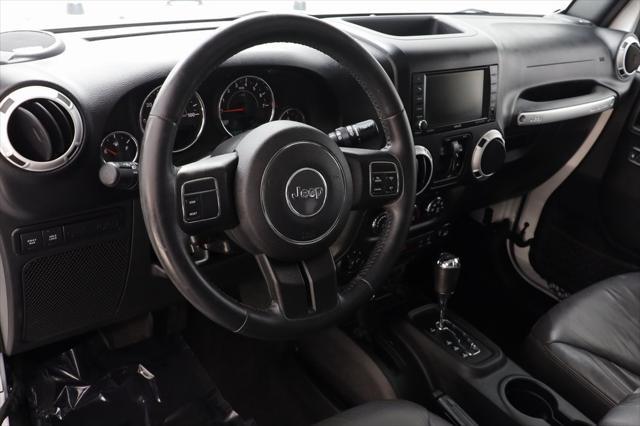 used 2015 Jeep Wrangler Unlimited car, priced at $20,505