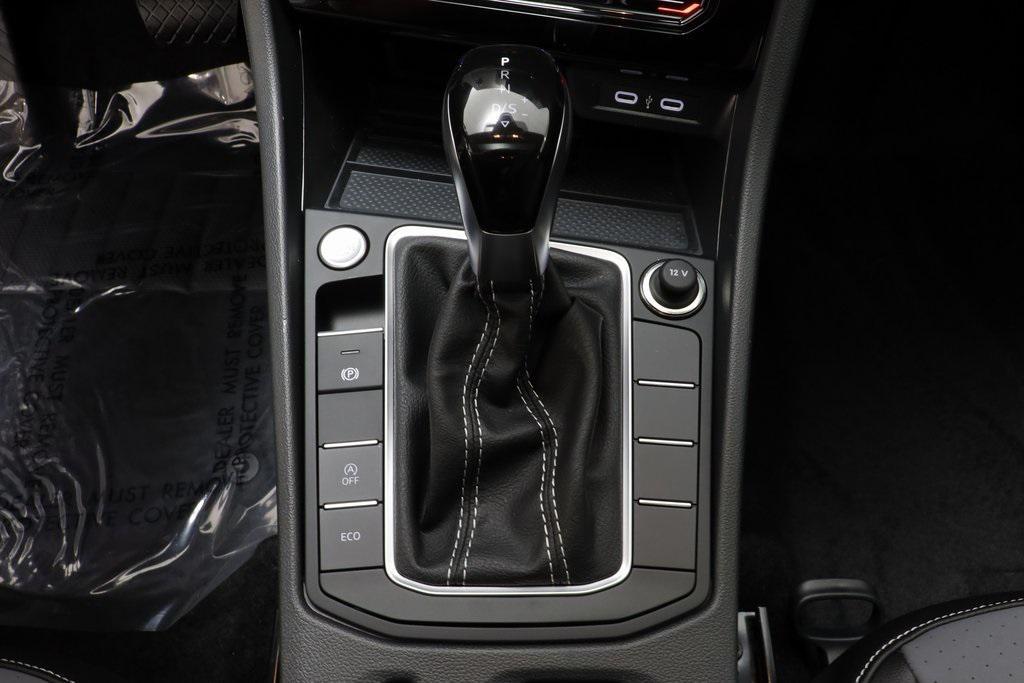 new 2025 Volkswagen Jetta car, priced at $27,114