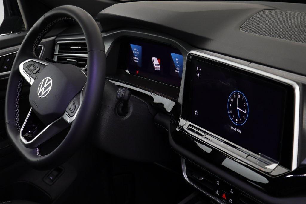 new 2026 Volkswagen Atlas Cross Sport car, priced at $44,362