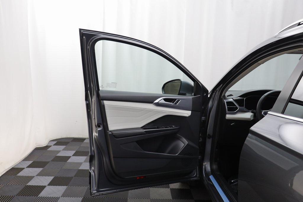used 2025 Volkswagen Taos car, priced at $31,355