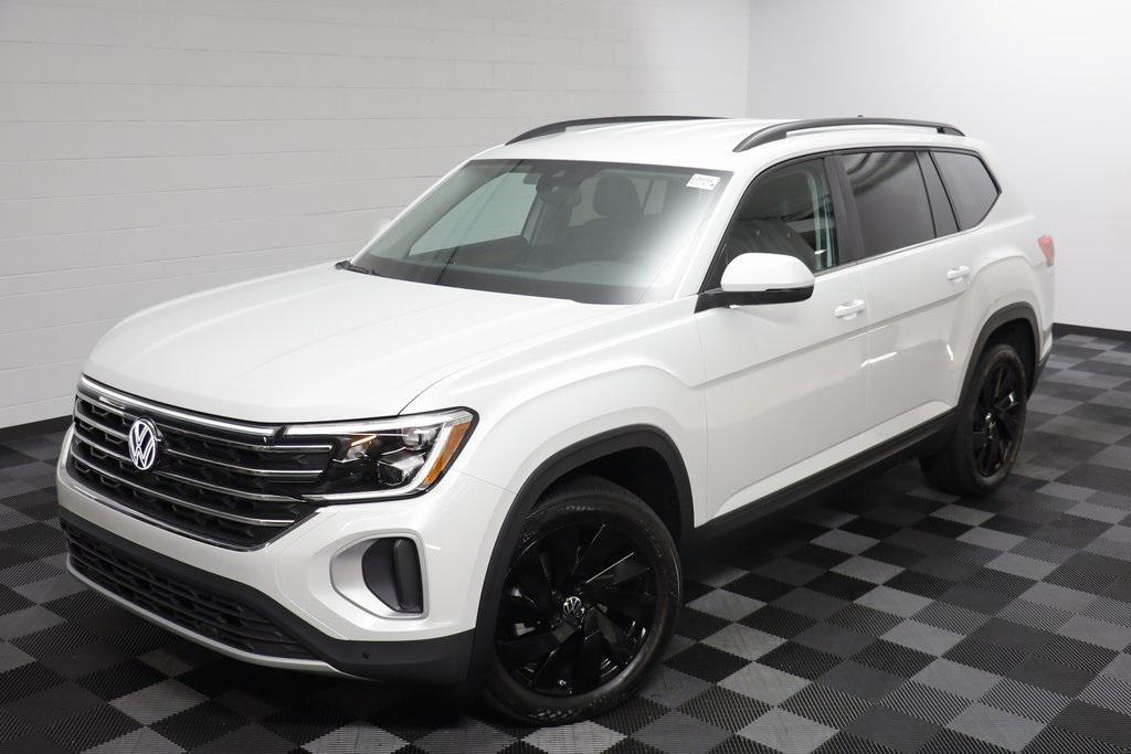 new 2026 Volkswagen Atlas car, priced at $45,927