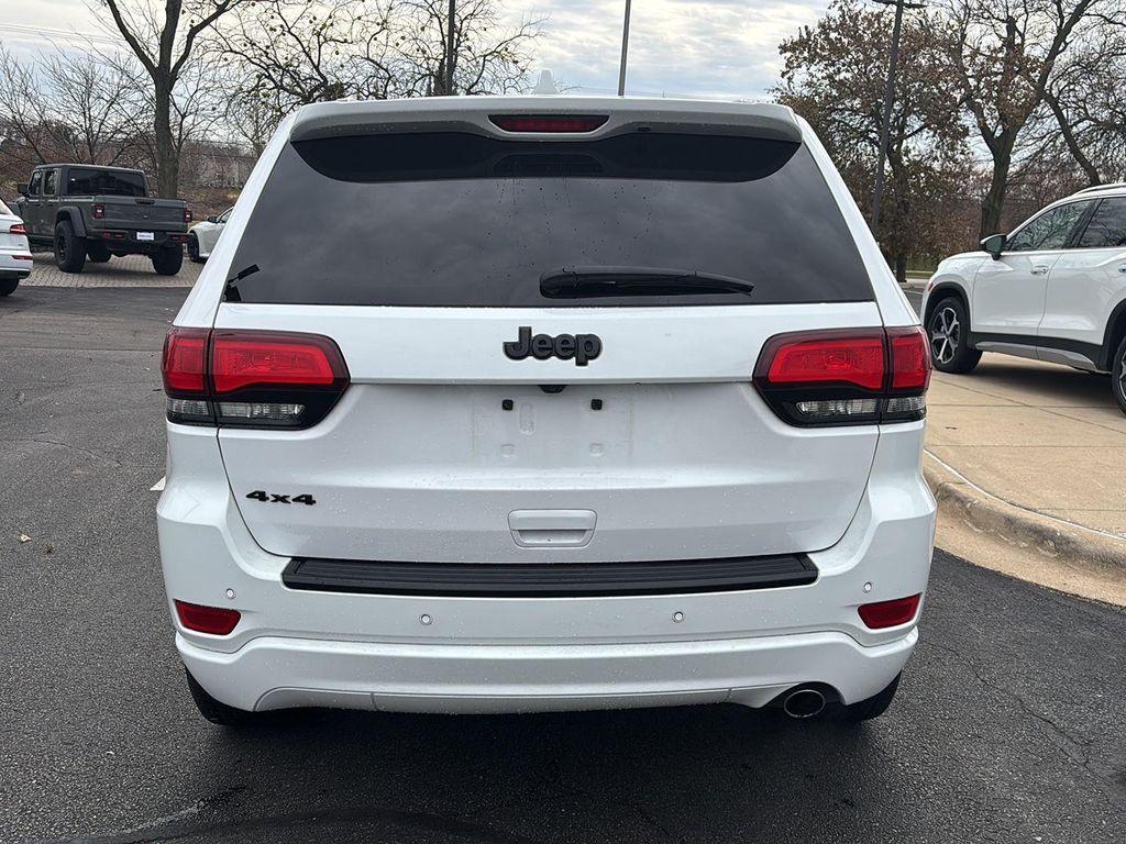 used 2018 Jeep Grand Cherokee car, priced at $17,661