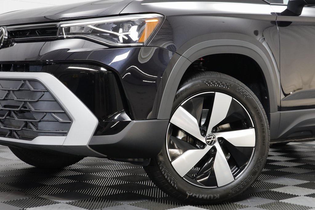 new 2025 Volkswagen Taos car, priced at $28,125
