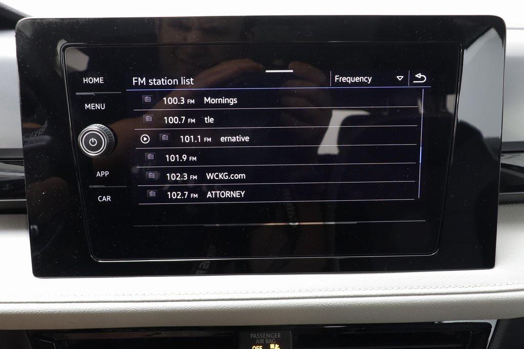 new 2025 Volkswagen Taos car, priced at $28,125